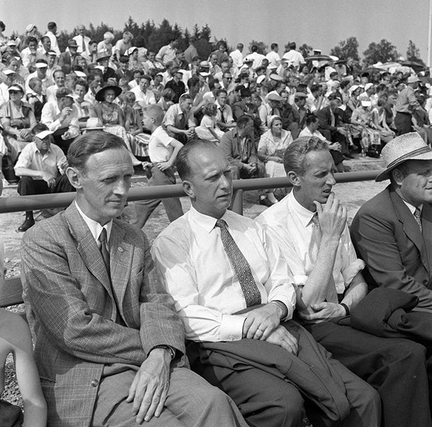 Invigning av Säters nya idrottsplats, fotboll, 21/7 1957