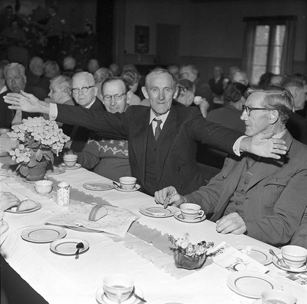 Gryckbo pensionärsförening firar 5-årsjubileum, 27/4 1960