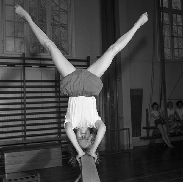 Gymnosflickorna tränar 1959