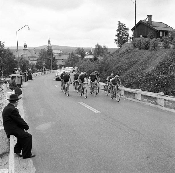 Sverigeloppet, cykel från Hofors till Ludvika, 4/7 1957