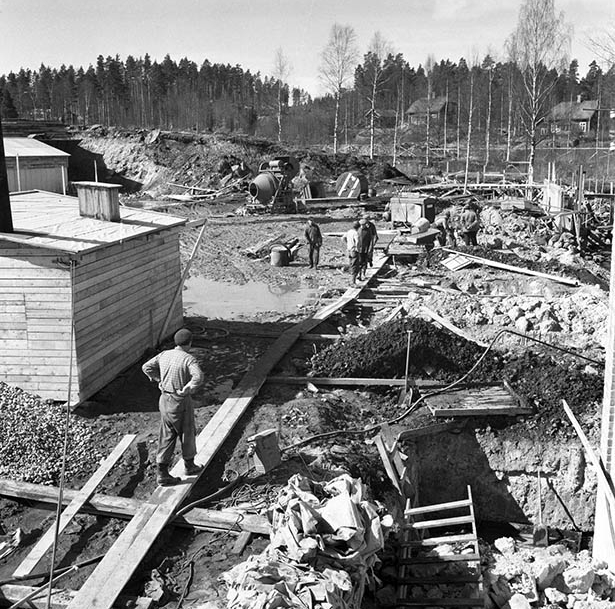 Grycksbo pappersbruk, skjutning av grund april 1955